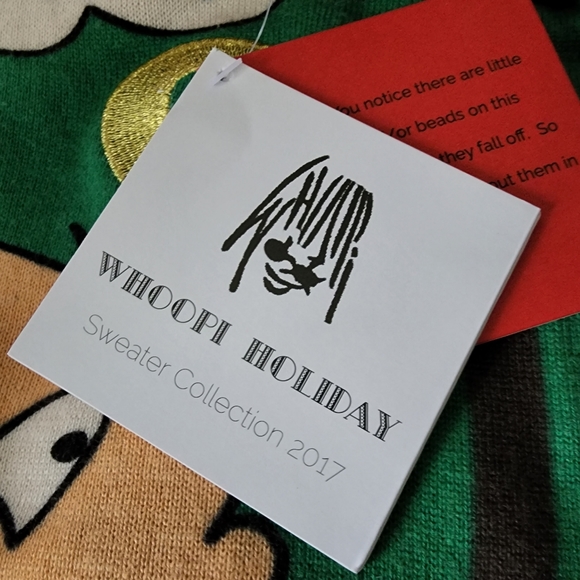Whoopie Goldberg 2017 Unisex Christmas Sweater - Picture 12 of 15